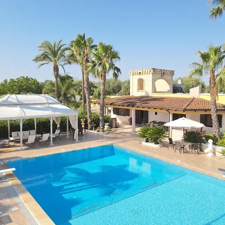 Cavaliere Villa