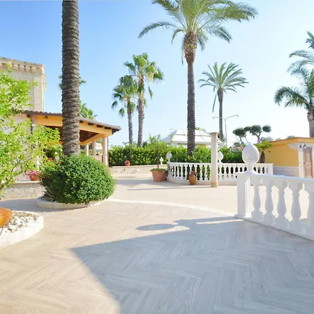 Cavaliere Villa San Vito dei Normanni